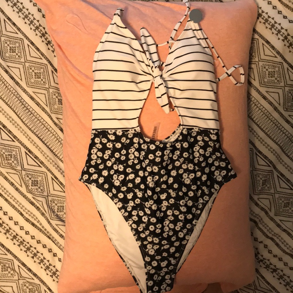 One piece bathing suit